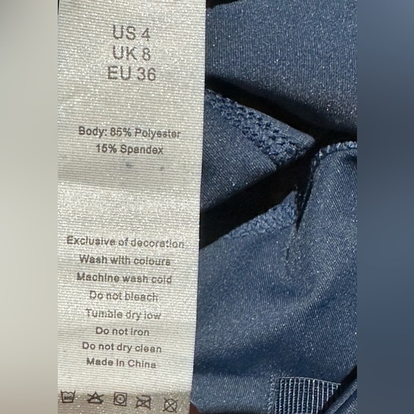 ✨NWT✨ Rosemmetti: Women’s Skirt- Size 4 - Picture 7 of 8